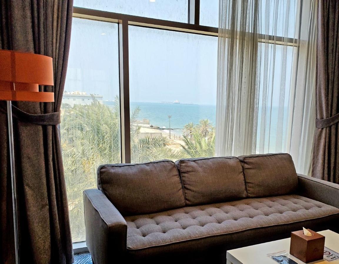 Al Kout Beach Hotel 科威特 外观 照片